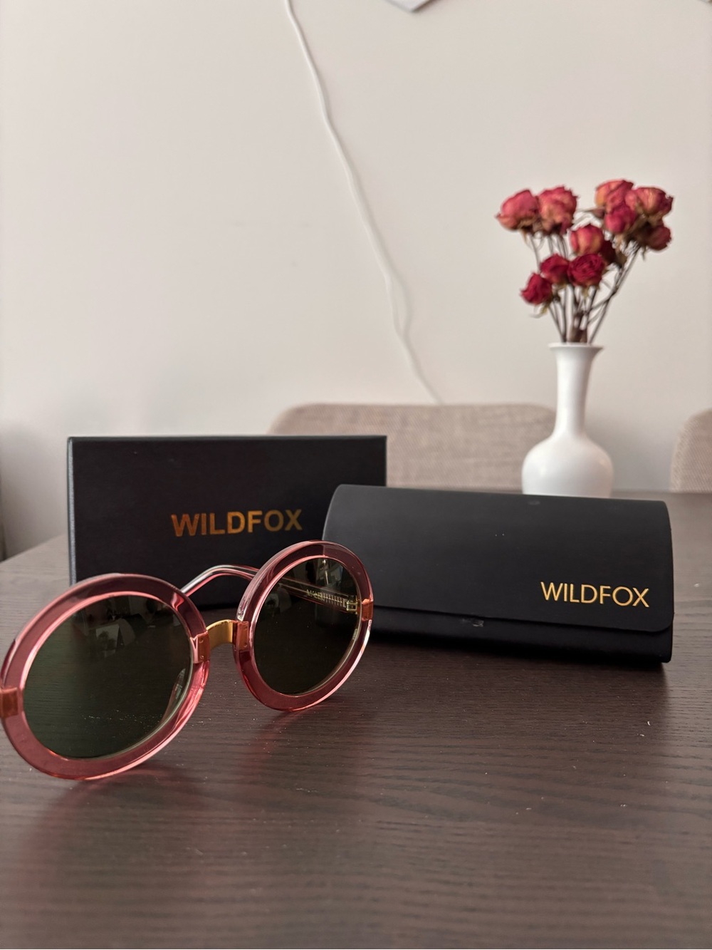 WILDFOX Pink Round Sunglasses with Green Lenses